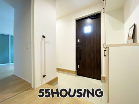 ���ց@-