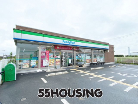 ���ӊ��@�t�@�~���[�}�[�g���{��H�X �k��17���B 1330m