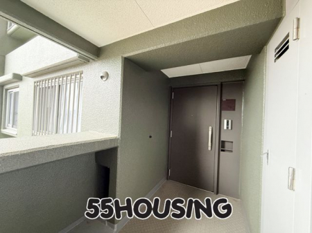 ���ց@-