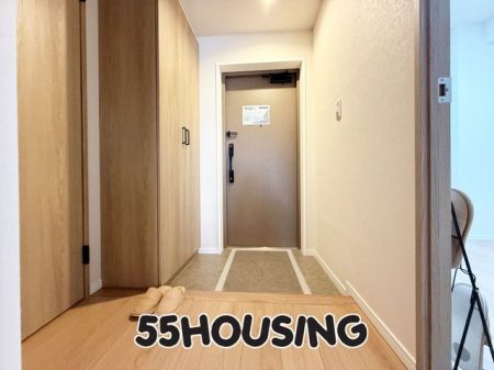 ���ց@-