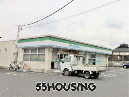 ���ӊ��@�t�@�~���[�}�[�g��{�䑠�X �k��6���B 470m