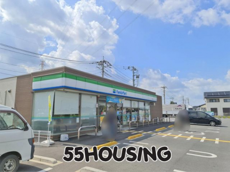 ���ӊ��@�t�@�~���[�}�[�g�k�{���ۓX �k��7���B 550m
