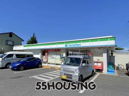 ���ӊ��@�t�@�~���[�}�[�g�t�������˓X �k��10���B 740m