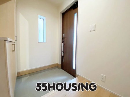 ���ց@-