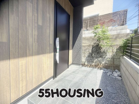 ���ց@-