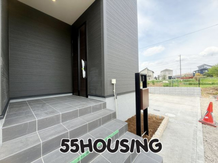 ���ց@-