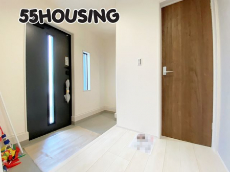 ���ց@-