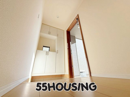 ���ց@-
