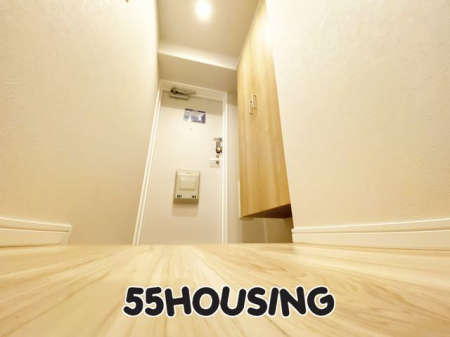 ���ց@-