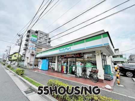 ���ӊ��@�t�@�~���[�}�[�g������l���ړX �k��4���B 260m