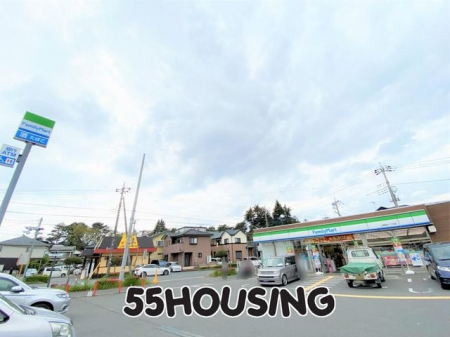���ӊ��@�t�@�~���[�}�[�g������꒚�ړX �k��12���B 900m