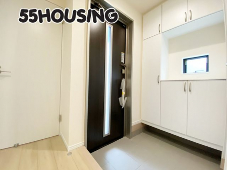 ���ց@-