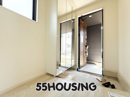 ���ց@-