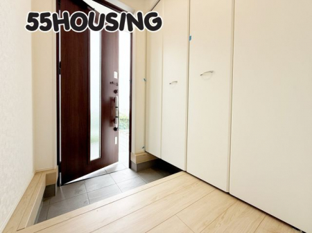 ���ց@-