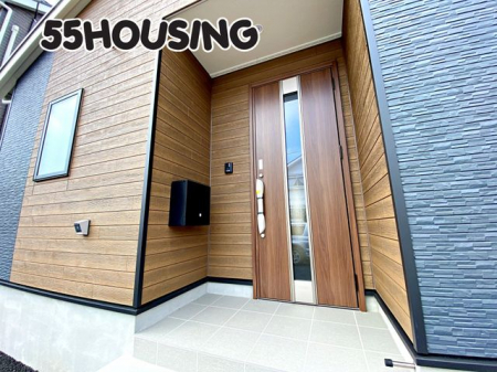 ���ց@-