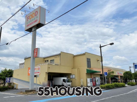 ���ӊ��@�t�[�h�K�[�f���{�������X �k��14���B 1100m