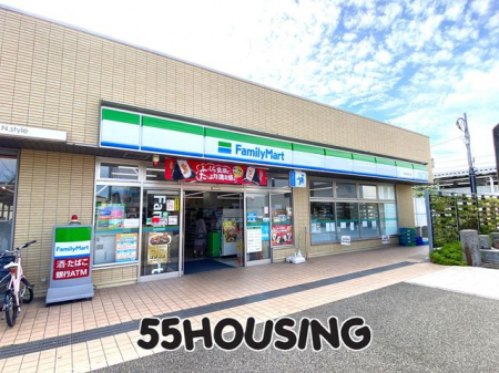 ���ӊ��@�t�@�~���[�}�[�g�K��w�����X �k��13���B 980m