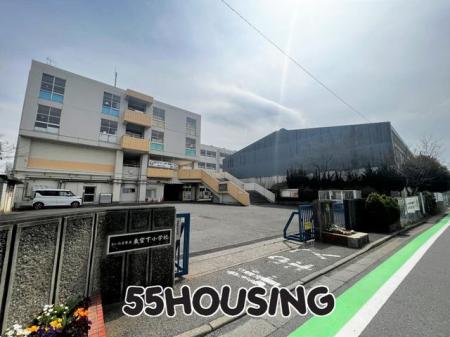 ���ӊ��@�������܎s�����{�����w�Z �k��5���B 330m