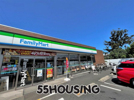 ���ӊ��@�t�@�~���[�}�[�g����Ɋ��X �k��4���B 273m