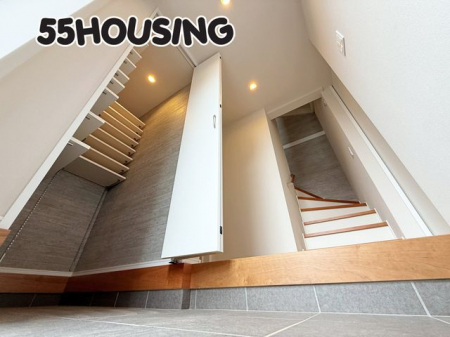 ���ց@-