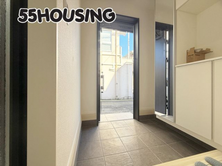 ���ց@-